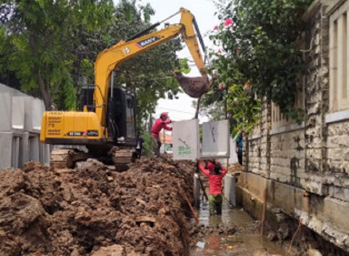 Anies Masih Punya PR Tanggulangi Banjir, Pemerintah Kota Serentak Antisipasi Puncak Musim Hujan