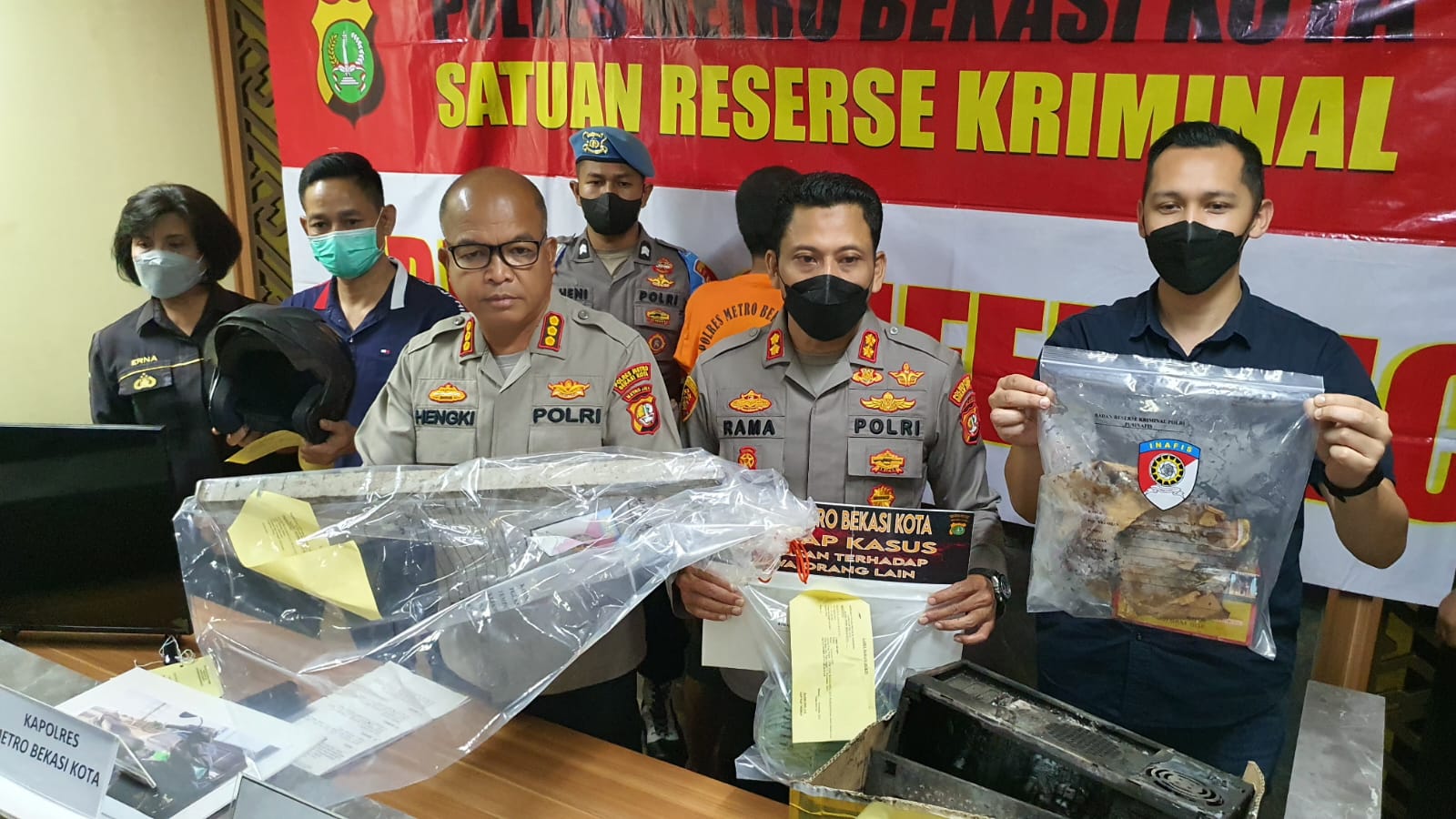 Pelaku Pembunuh Pemilik Toko di Kota Bekasi Ditangkap, Ternyata Pernah Jadi Karyawan