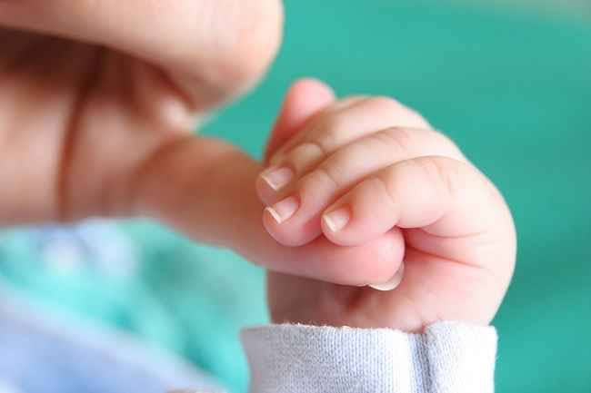 Pembuang Bayi di Tulungagung Ternyata Suami Kades Pojok yang Berhubungan dengan Janda Muda 