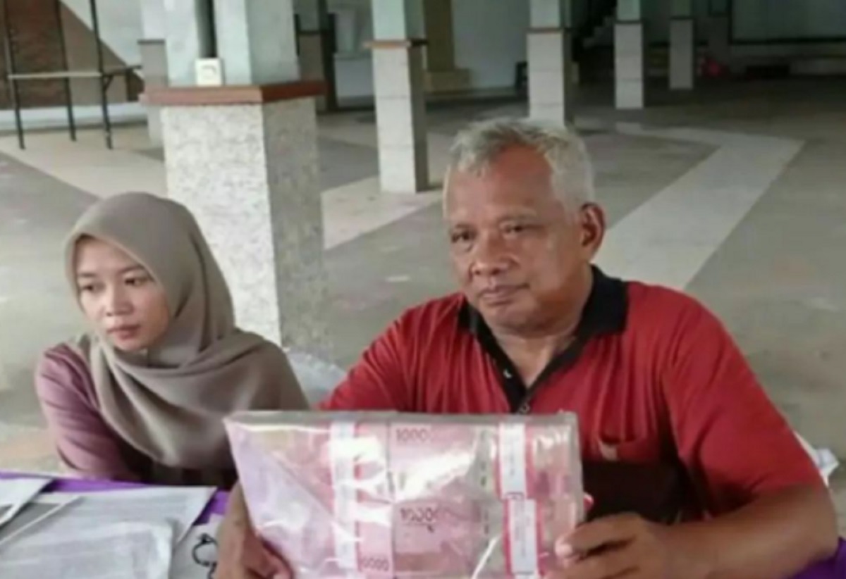 Viral! Bapak di Tasikmalaya Buka Sayembara Rp 250 Juta Buat Berdamai dengan Keluarga