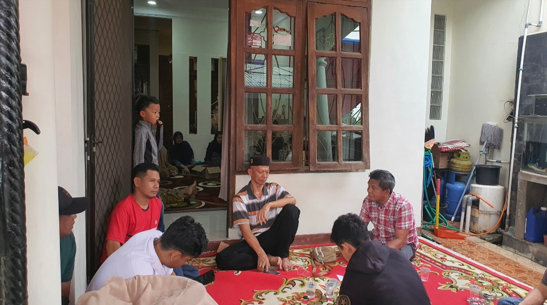 Syabda Pebulu Tangkis Tunggal Putra Indonesia Meninggal Dunia, Rumah Duka di Bekasi Dipadati Warga dan Rekan