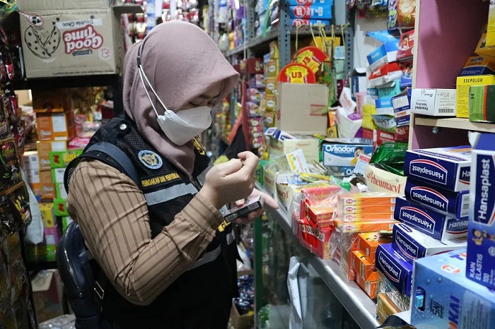 Gelar Operasi Pasar, Bea Cukai Amankan Puluhan Ribu Batang Rokok Ilegal