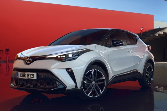 Intip Kecanggihan Toyota Hybrid Car: Cara Baru Nyetir dengan Nol Emisi!