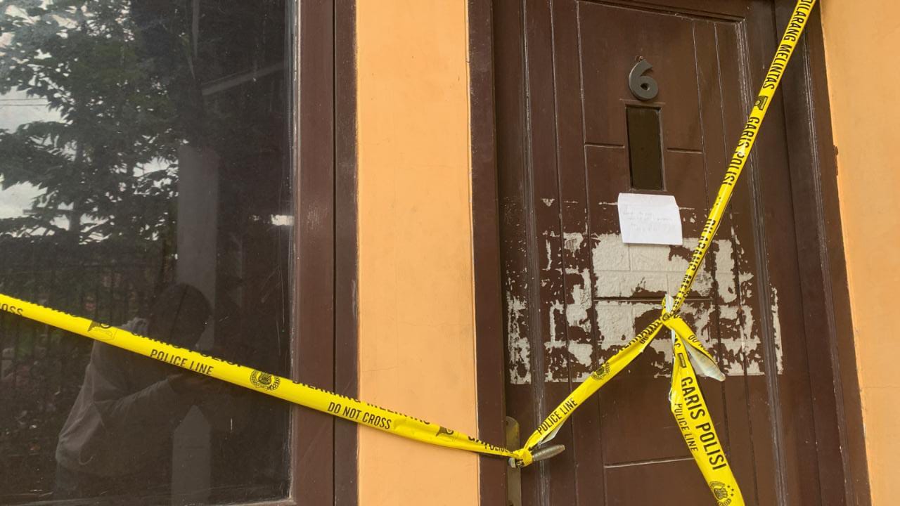 Seorang Wanita Ditemukan Tewas Dalam Rumah di Cikarang Bekasi, Polisi Temukan Beberapa Luka