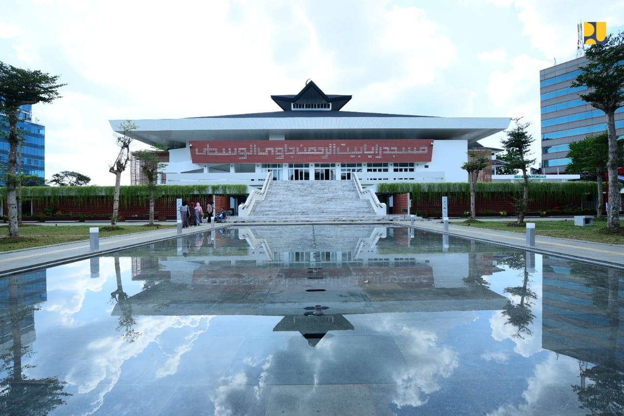 Melihat Kemegahan Masjid Raya Baiturrahman Semarang, Ikon Jawa Tengah Dibangun dengan Biaya Rp92,58 Miliar