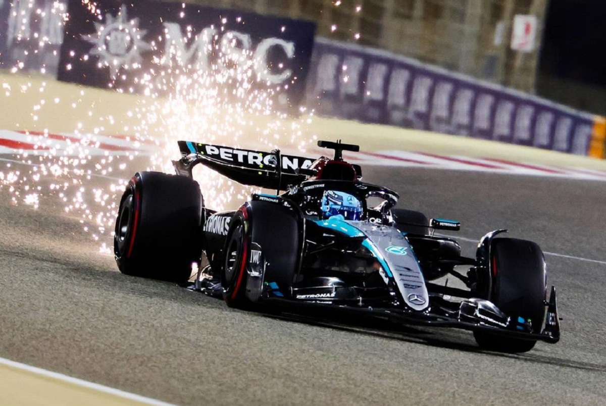 Lewis Hamilton Terkejut dengan Performa Mobil Mercedes W15 Jelang GP Bahrain