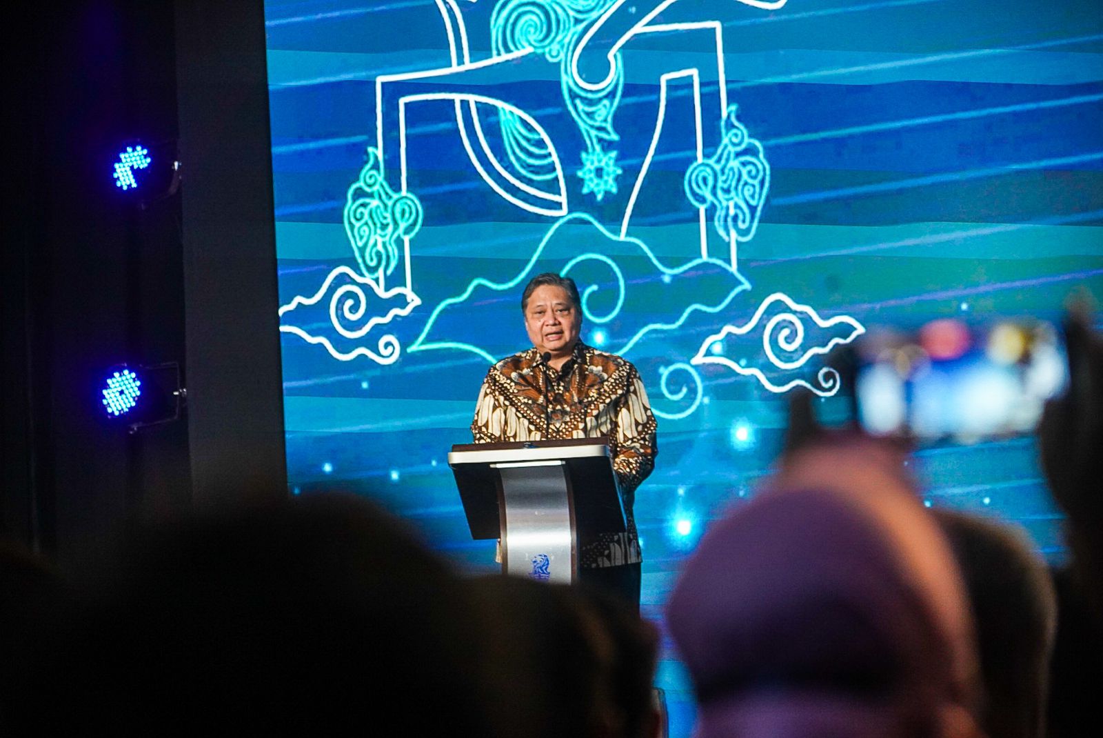 Teknologi Digital Tumbuh Pesat, Menko Airlangga Ajak Perusahaan Teknologi Investasi di Indonesia