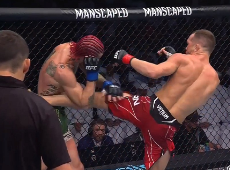 Hasil UFC 280: Mengejutkan! Sean O'Malley Sukses Kandaskan Petr Yan, Sampai Bikin Luka Serius