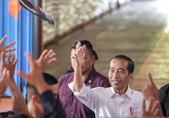 Jokowi Janji Lanjutkan Bantuan Pangan CBP hingga Juni 2024 Kalau APBN Mencukupi