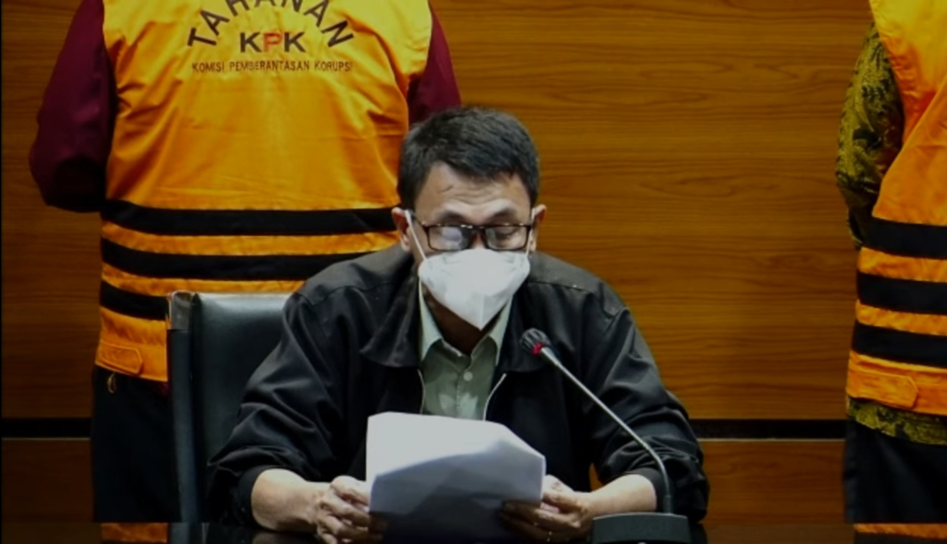 KPK Tetapkan Hakim Itong Isnaini Hidayat Tersangka Suap Penanganan Perkara