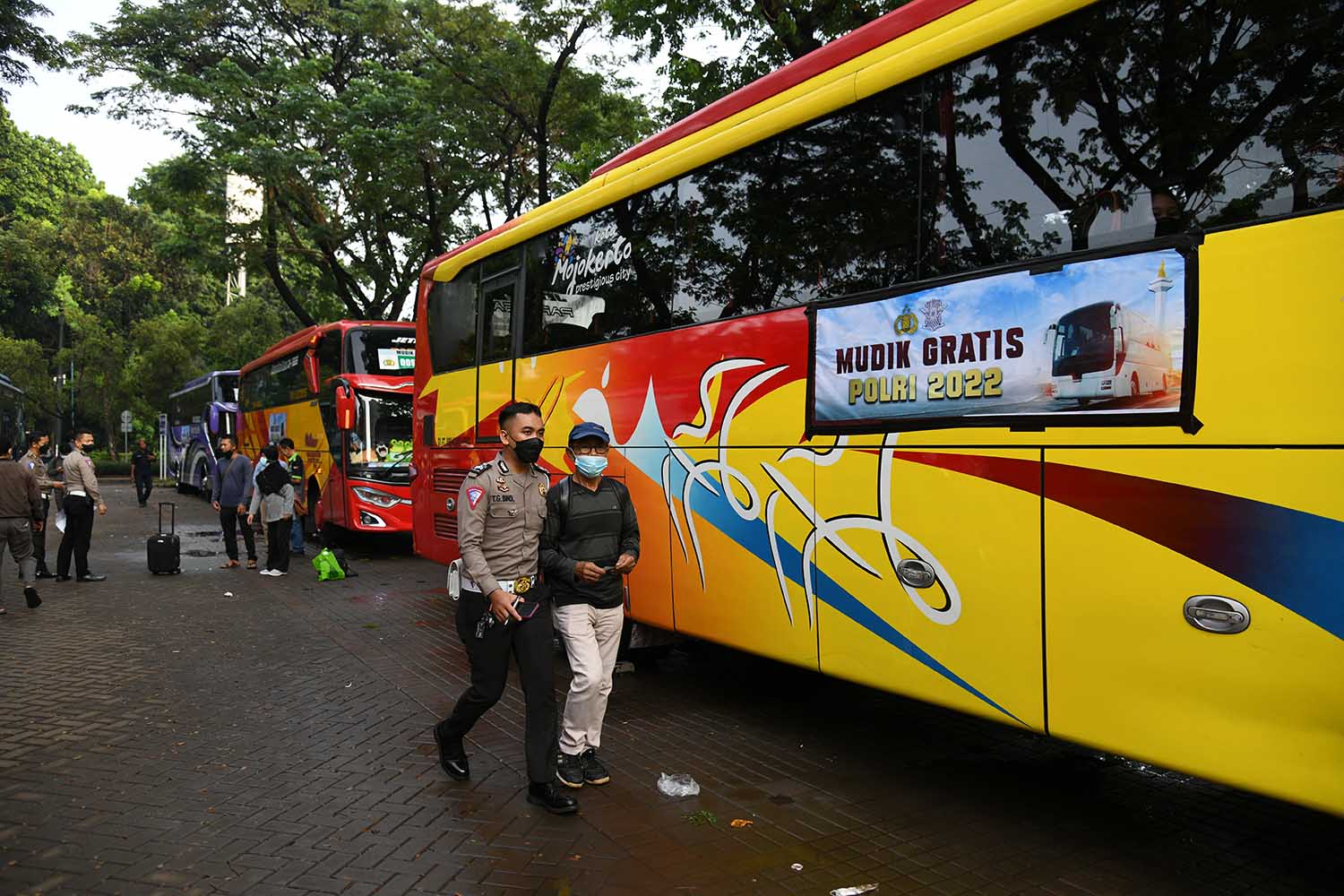 Pendaftaran Tiket Bus Mudik Gratis Polri Telah Dibuka, Buruan Jangan Sampai Kehabisan