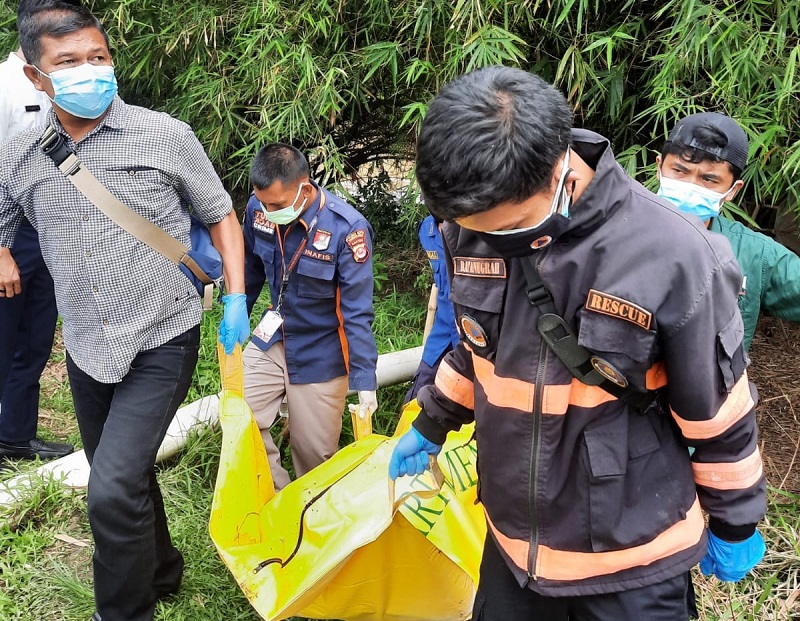 Mayat Tanpa Busana Mengapung di Kali Cidurian Tangerang, Ini Ciri-cirinya