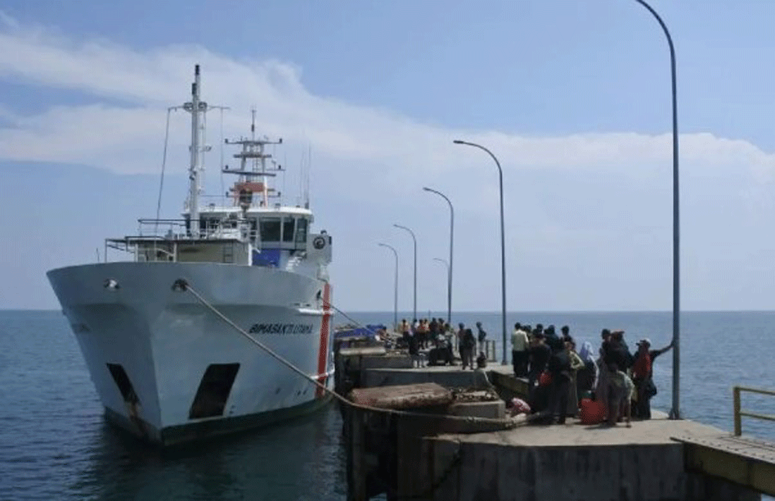 Ratusan Pemudik Telantar di Pelabuhan Jangkar Akhirnya Diangkut Kapal Perbantuan Kemenhub