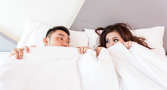 5 Manfaat Tidur tanpa Pakaian, Salah Satunya Meningkatkan Kedekatan dengan Pasangan