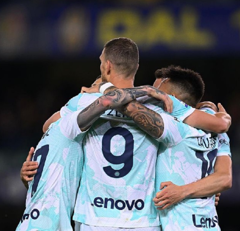 Hasil dan Klasemen Liga Italia: AC Milan dan AS Roma Senasib, Inter Pesta Gol 