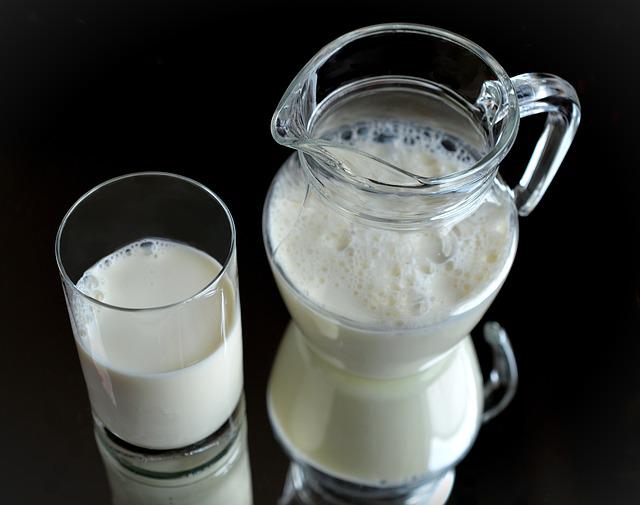 Apa Boleh Minum Susu yang Kadaluwarsa tapi Masih Tersegel? Ini Kata Dokter