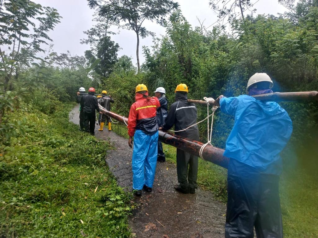 Pasukan Khusus PLN Terjun Tangani Gangguan Kelistrikan karena Cuaca Ekstrem di Selayar Sulsel