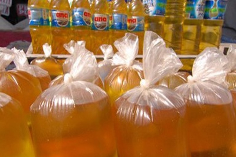 Tinjau Pasar Jelang Ramadan, Komisi IV DPR Temukan Minyak Goreng Sulit Didapat