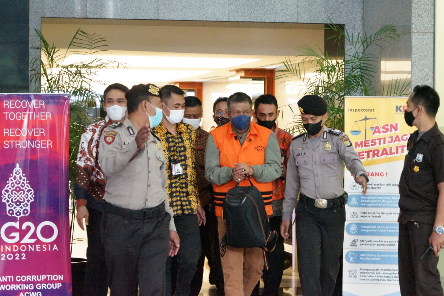 KPK Tahan Mantan Wali Kota Yogyakarta usai Ditetapkan Jadi Tersangka Suap Perizinan