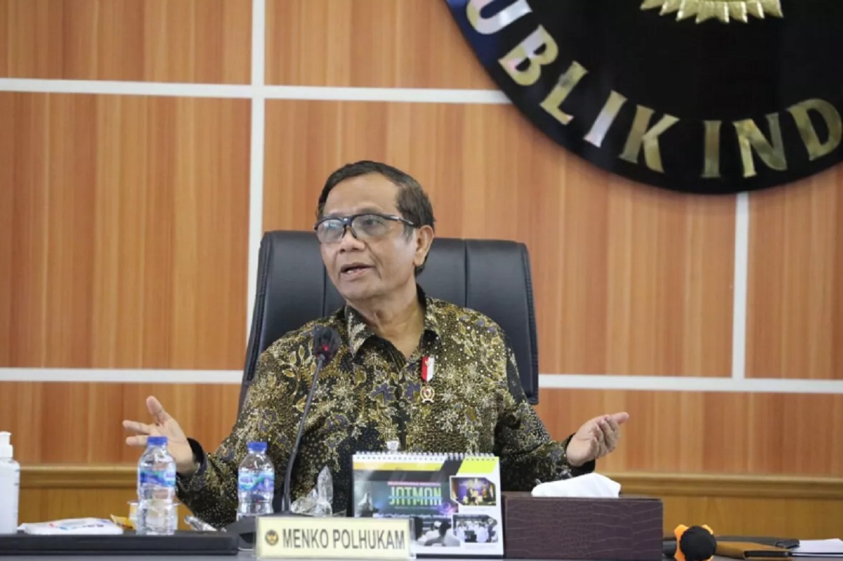Johnny G Plate Tersangka Korupsi, Jokowi Tunjuk Mahfud MD Jadi Plt Menkominfo 