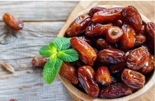 Membantu Menjaga Kesehatan Selama Ramadhan, 5 Makanan yang Baik Dikonsumsi saat Berbuka Puasa
