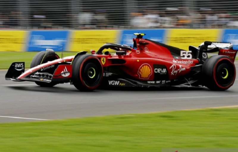 Ferrari Harap Penalti yang Dijatuhkan ke Carlos Sainz Dicabut