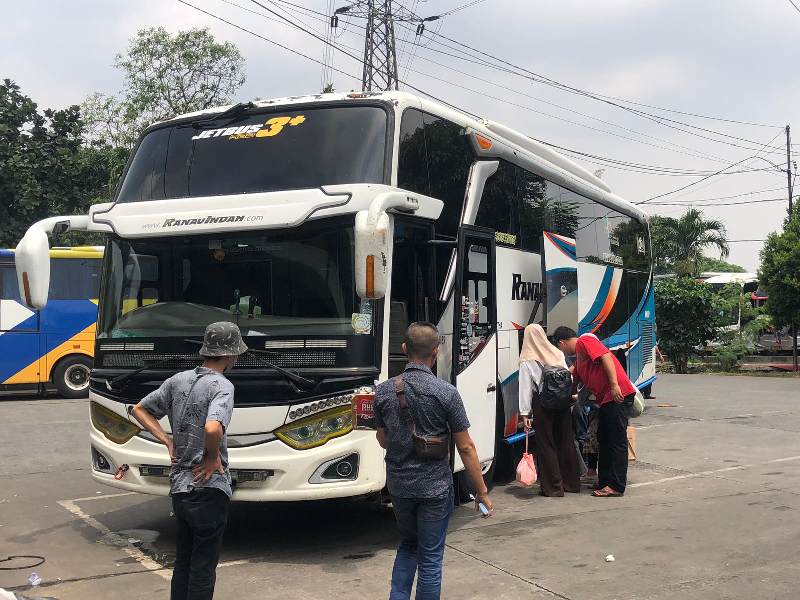 Tiket Bus Makin Mahal Jelang Lebaran, Kepala Terminal Kp Rambutan Sebut Kebijakan PO Masing-Masing