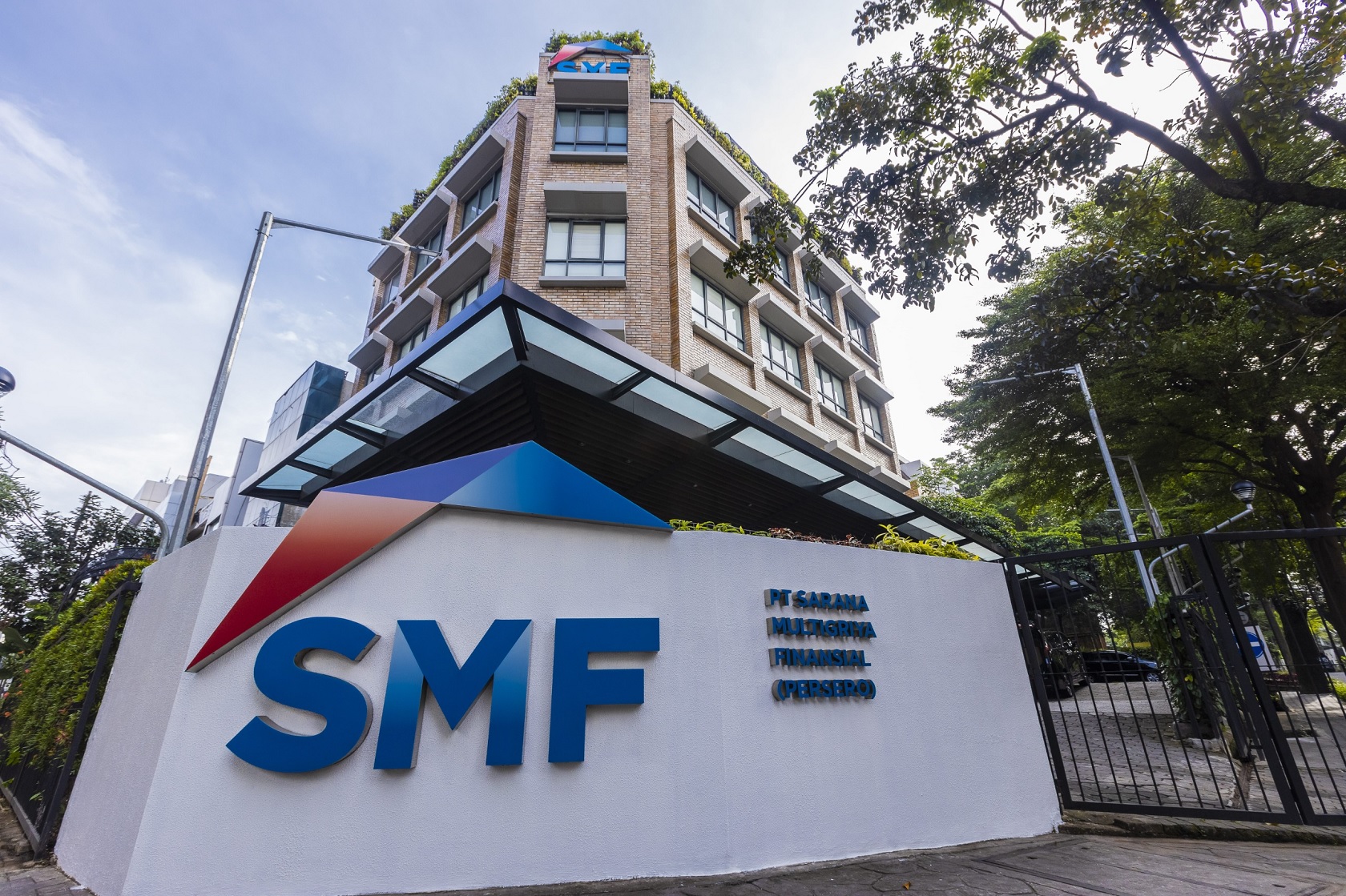 Dukung Program KPR Subsidi Untuk MBR, SMF Terbitkan Social Bond Pertama di Indonesia Rp8 Triliun