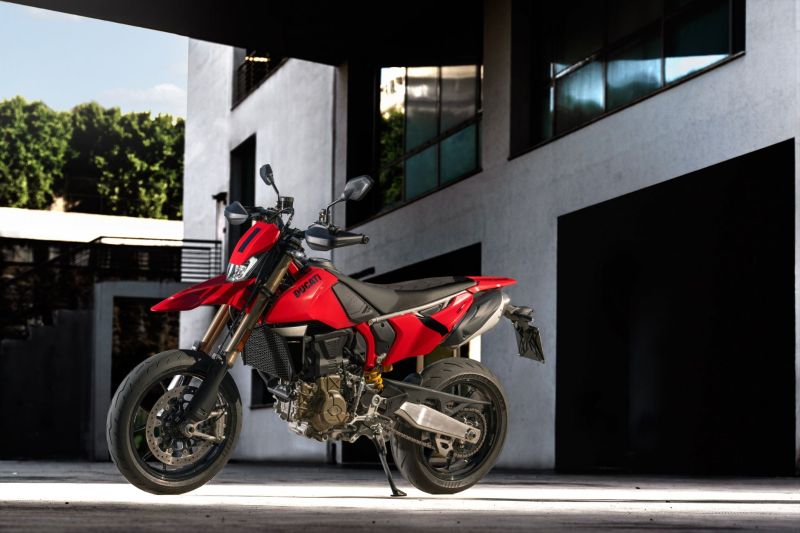 Ducati Kenalkan Hypermotard 698 Mono, Dirancang untuk Memacu Adrenalin
