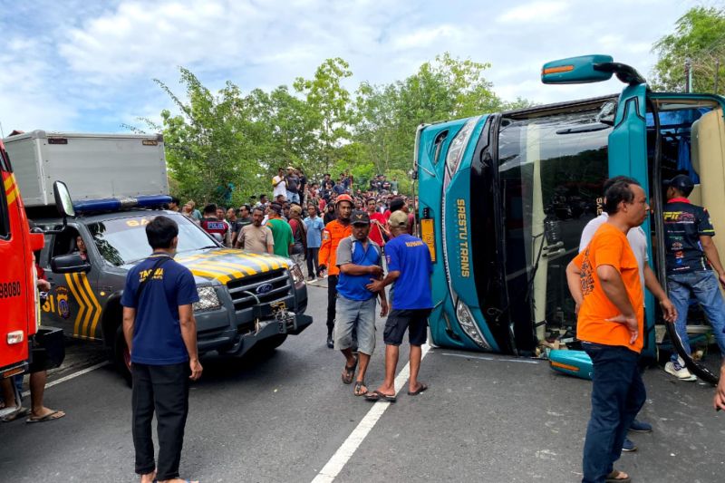 Penyebab Kecelakaan Bus Saestu Trans di Bantul Tengah Diselidiki Polisi