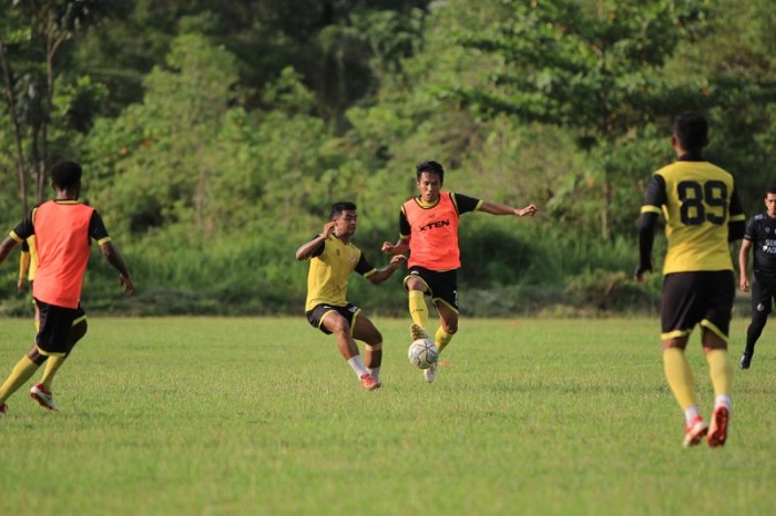 Hadapi Liga 2, Semen Padang FC Resmikan Dua Pemain Sayap