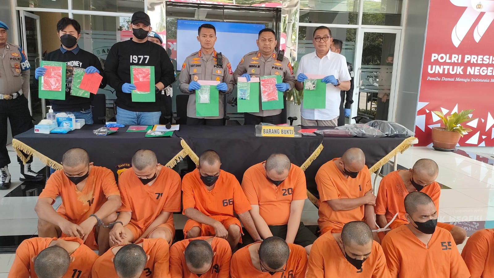 Polresta Tangerang Ungkap 13 Kasus Peredaran Narkotika, 16 Tersangka Diringkus! 