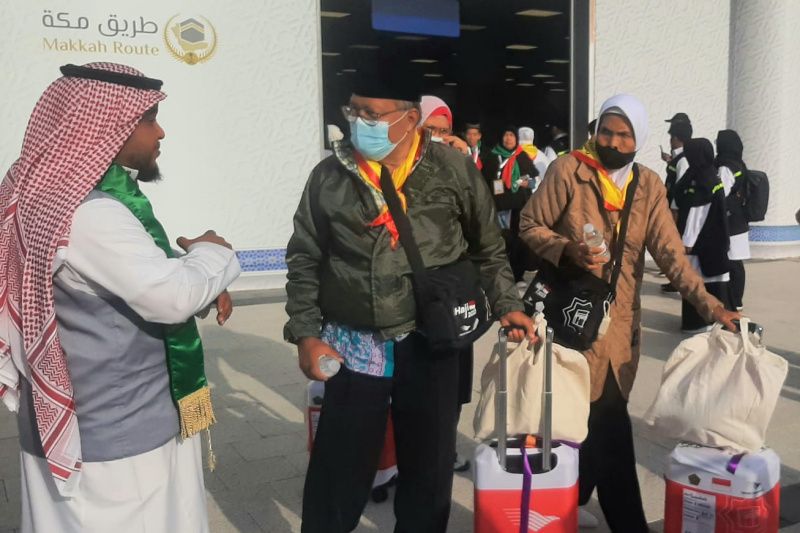 29 Ribu Jemaah Haji Indonesia Sudah Tiba di Madinah, Ada yang Paspornya Tertinggal di Rumah 