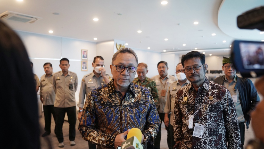 Mendag Zulhas Klaim Indonesia Bisa Jadi Basis Produksi Ponsel
