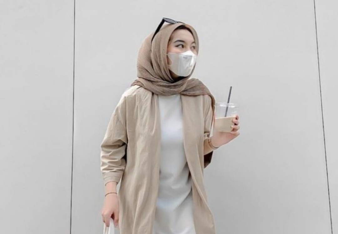 Berikut Rekomendasi Outfit Wanita Hijab untuk Lebaran Idul Fitri