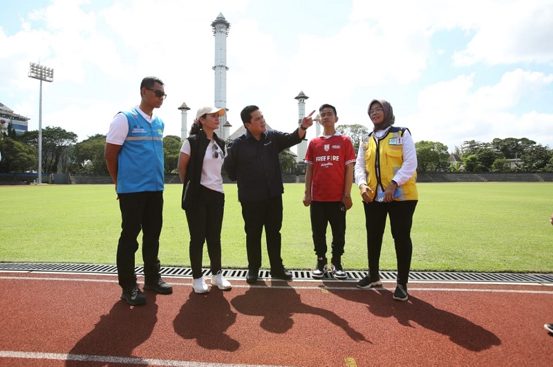 Cek Stadion Manahan Solo untuk Piala Dunia U-20, Ketum PSSI Pastikan Kesiapan Listrik Aman