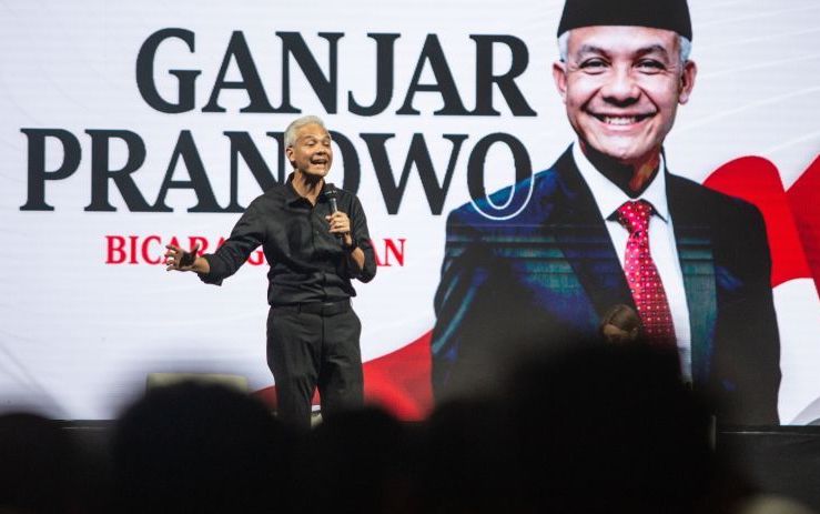 LSI Denny JA Sebut Pasangan Ganjar Pranowo dan Prabowo Subianto Menang Telak di Pilpres 2024