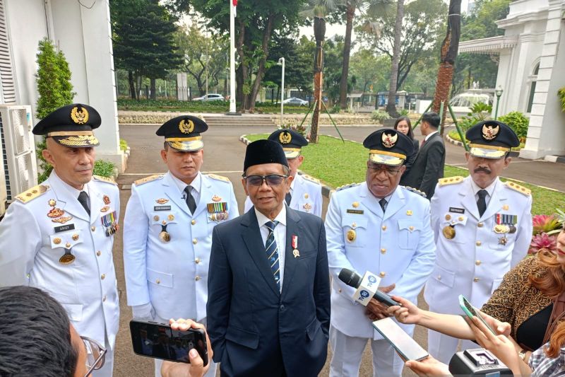 Mahfud MD: Permasalahan Tenaga Honorer Sejak Zaman SBY karena Menjanjikan Jadi ASN