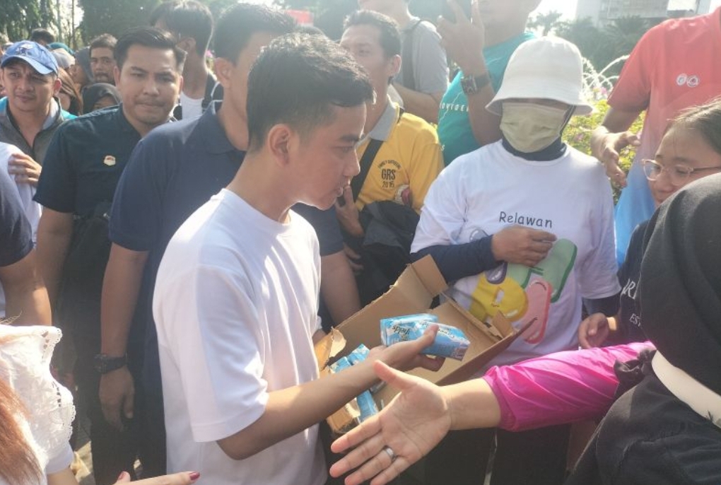 Bawaslu DKI Jakarta Bisa Kasih Sanksi Gibran Rakabuming Soal Bagikan Susu