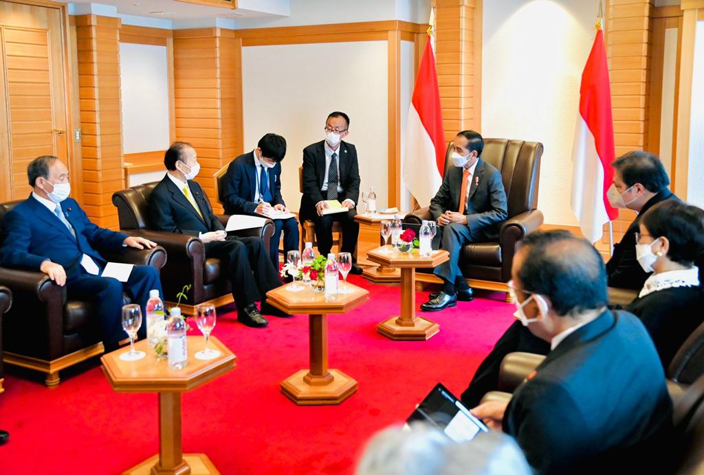 Airlangga 'Bocorkan' Hasil Pertemuan Jokowi dengan Ketua Liga Parlementer Jepang-Indonesia