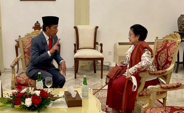  Jelang Pengumuman Capres PDI Perjuangan, Jokowi Merapat ke Istana Batu Tulis Bogor