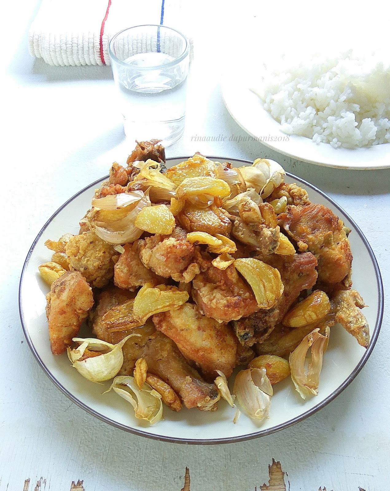 Resep Masak Ayam Goreng Bawang Putih yang Sedang Viral di TikTok