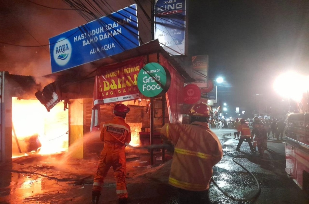 5 Bangunan Kios dan Kotrakan di Jatiwaringin Bekasi Habis Terbakar, Diduga Akibat Elpiji 3 kg Bocor