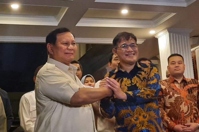 Bertemu Prabowo Subianto, Politisi PDIP Budiman Sudjatmiko Tak Kena Sanksi