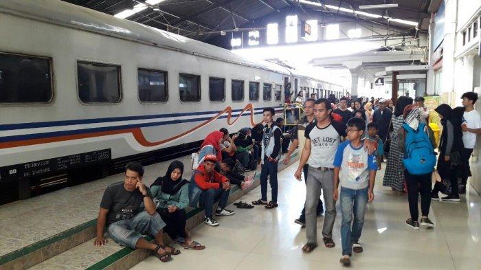 Tiket Kereta Api Daop Yogyakarta Sudah Terjual 25 Persen, Penumpang Pilih Akhir April dan Balik 7-8 Mei