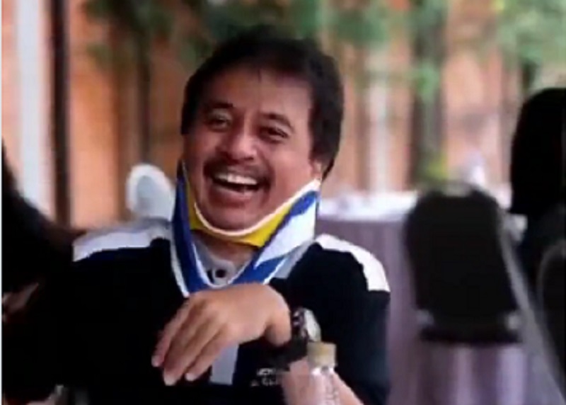 Ambyar! Beredar Video Roy Suryo Ngakak Bareng Klub Mercy, Muannas Alaidid: Katanya Sakit Kok Ketawa Ketiwi