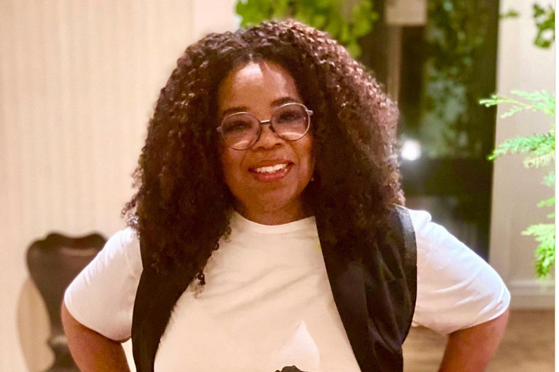 Alami Pembengkakan di Leher, Ada Apa dengan Oprah Winfrey ?