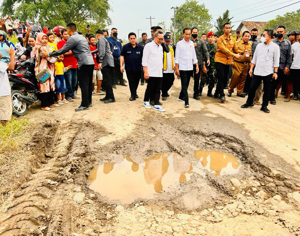 Soal Jalan Rusak Lampung Tengah, Menteri PUPR: Pekerjaan Perbaikan Segera Dimulai