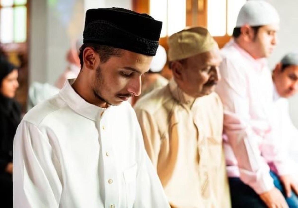Sholat Idul Fitri 4 Gelombang di Masjid Indonesia Tokyo 