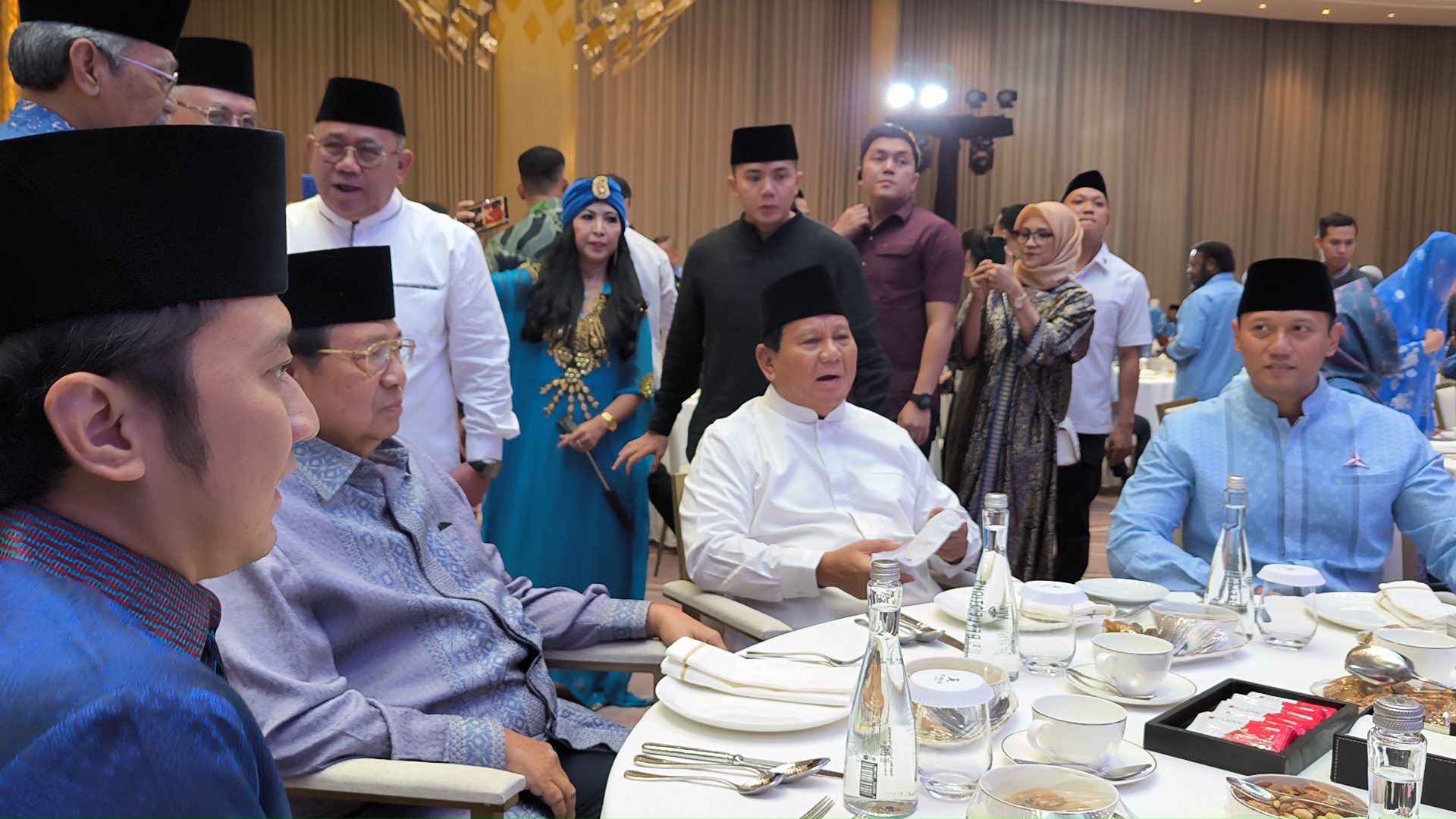 Prabowo Hadiri Buka Bersama Partai Demokrat Tanpa Gibran Rakabuming